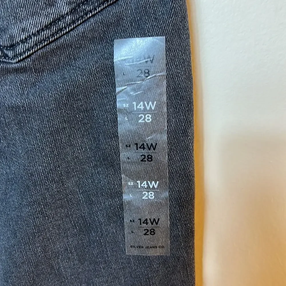 NWT Silver Jeans black Highly Desirable slim straight jeans, 20W